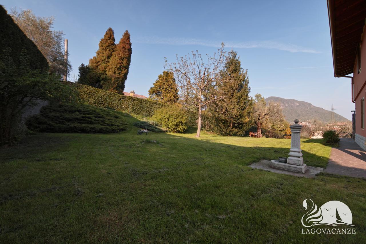 Appartamento Il Moresine Roe Exterior foto